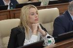 На сессии краевого парламента принято решение об изменении состава комитета АКЗС по образованию и науке