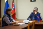 Льготы по транспортному налогу и рост утилизационного сбора. Александр Романенко провел личный прием граждан 