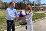 Дмитрий Аганов передал барнаульской городской больнице №5 дезинфицирующие средства для обработки помещений