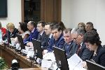 Члены Правительства Алтайского края ответили на вопросы депутатов ЛДПР 
