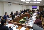 В АКЗС прошли предсессионные заседания фракций и комитетов 