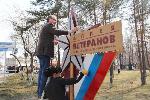 Депутаты и работники аппарата АКЗС приняли участие в общегородском субботнике