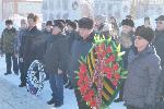 Юрий Матвейко возложил цветы к Мемориалу славы в г. Алейске 