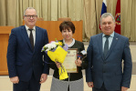 В День российской науки Александр Романенко вручил награды ученым Алтайского края