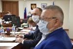 Часть вопросов майской сессии АКЗС рассмотрят в режиме опросного голосования