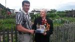 Алексей Кривенко поздравил ветерана ВОВ из Родино с 90-летием 