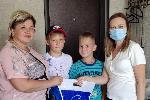 К акции «Соберем детей в школу» присоединились депутаты фракции ЛДПР 