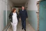 Андрей Абрамов проверил ход ремонта в Центральной городской больнице г. Бийска