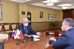 Председатель АКЗС Александр Романенко провел встречу с Уполномоченным по правам человека в Алтайском крае