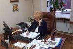 Ирина Солнцева и Наталья Цепенко провели приемы избирателей на своих округах