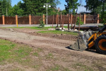 В Нагорном парке Барнаула начались работы по установке стелы «Город трудовой доблести»