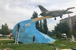 Дмитрий Аганов организовал покраску стелы самолета на Новосиликатном 