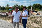 В Степном Озере Благовещенского района продолжают благоустраивать центральную часть поселка 