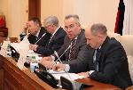 В АКЗС прошли депутатские слушания по закону об ограничении курения