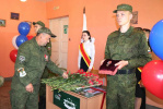 Парту Героя в честь школьного учителя открыли в Барнауле