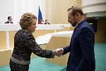 Алтайский сенатор получил награду Совета Федерации