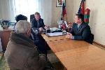 Отсутствие автобусного сообщения и доступность медпомощи: жители Суетского района обратились на личный прием к Игорю Панарину 