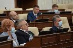 В краевом парламенте прошли предсессионные заседания фракций 