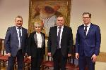 Председатель АКЗС Александр Романенко провел встречу с представителем Центризбиркома РФ Андреем Шутовым