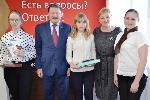 Депутаты вручили первые паспорта молодым жителям Алтайского края 