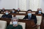 Муниципальные депутаты предложили увековечить память алтайских медиков, погибших в период пандемии