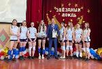 Дмитрий Аганов подарил спортивную форму и мячи волейболисткам барнаульской школы  