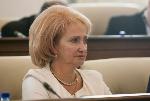 Ирина Солнцева провела час «прямого провода»