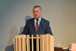 Александр Романенко предложил запустить пилотный проект по «реанимации» межмуниципальных перевозок в регионе 