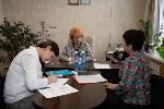 Жители Поспелихинского района на личном приеме попросили помочь отремонтировать ФАПы