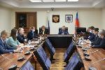 Рождественская Парламентская встреча, посвященная 350-летию со дня рождения Петра I, прошла в АКЗС