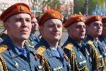 Парад Барнаульского гарнизона и Бессмертный полк прошли на главной площади краевой столицы