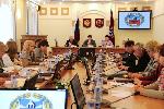 Опасно развитие у общества толерантности к курению и употреблению алкоголя