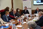 Проект федерального закона о введении QR-кодов обсудили в Общественной палате Алтайского края