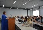Изнанка депутатских будней: Евгения Боровикова рассказала студентам о своей работе
