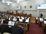 8-я сессия Алтайского краевого Законодательного Собрания. Отчет Губернатора края