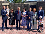 В День памяти и скорби депутаты АКЗС возложили цветы к Мемориалу славы в Барнауле
