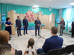 Губернатор Виктор Томенко, заместитель Генпрокурора РФ Дмитрий Демешин и спикер АКЗС Александр Романенко открыли детский сад в Первомайском районе