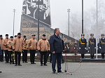 В День народного единства в Барнауле открыли стелу «Город трудовой доблести»