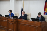 Накануне февральской сессии в АКЗС прошли заседания постоянных депутатских объединений